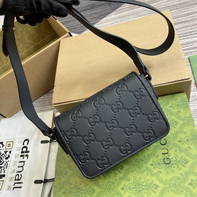 Gucci Satchel Bags 4011-0001