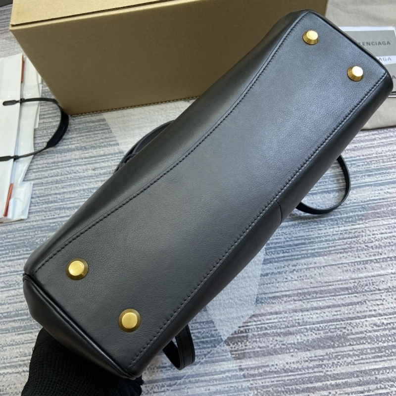 Gucci Top Handle Bags 4011-0013