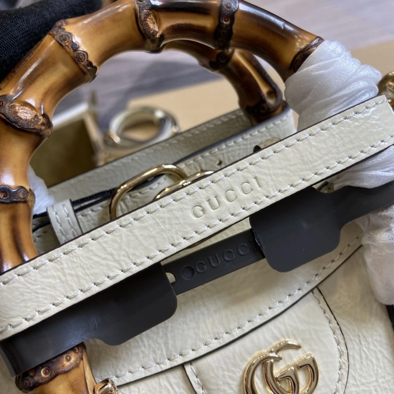 Gucci Top Handle Bags 4011-0066