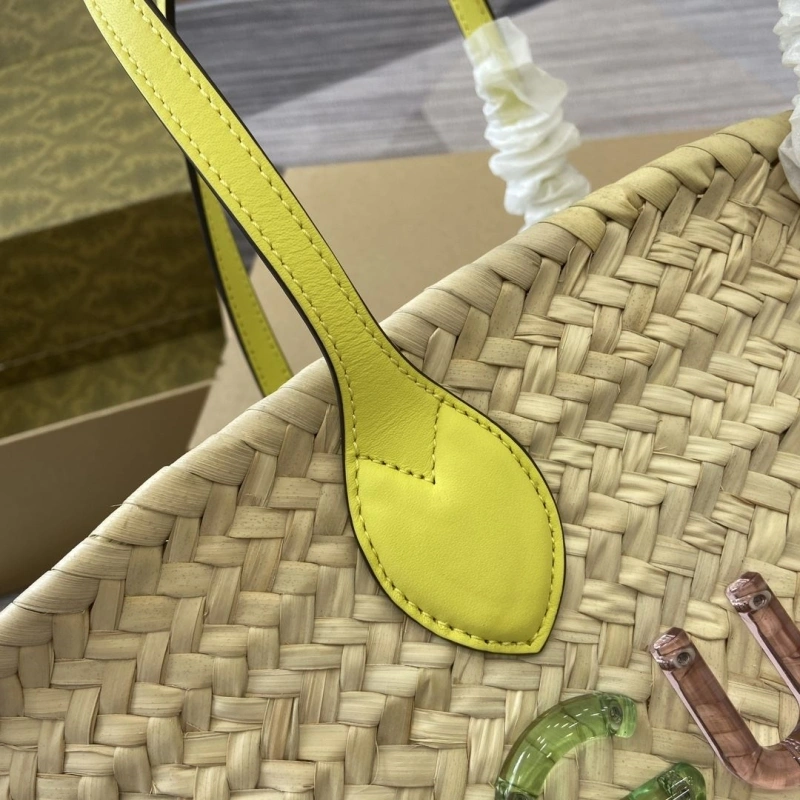 Gucci Shopping Bags 4011-0111