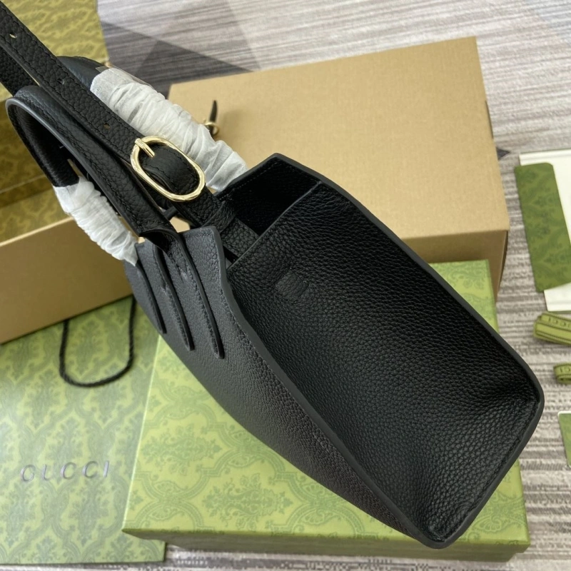 Gucci Top Handle Bags 4011-0147