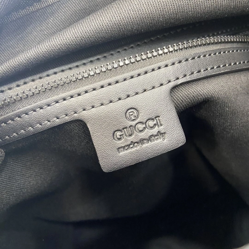 Gucci Backpacks 4011B-0018