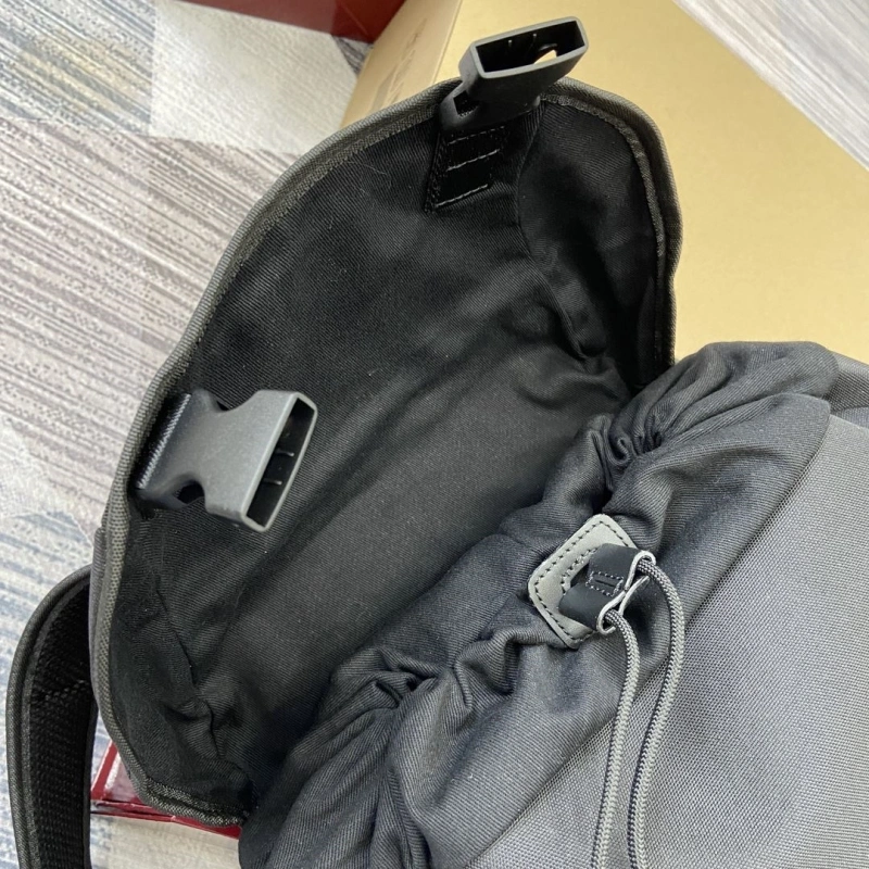 Gvc*1 backpacks 4011b-0019