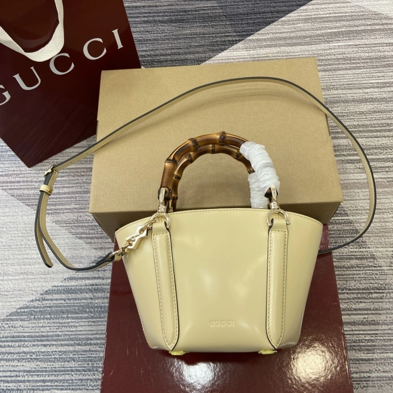 Gucci Shopping Bags 4011B-0039