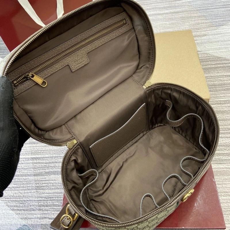 Gucci Cosmetic Bags 4011B-0102