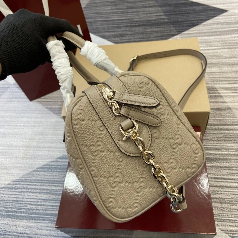 Gucci Top Handle Bags 4011C-0003