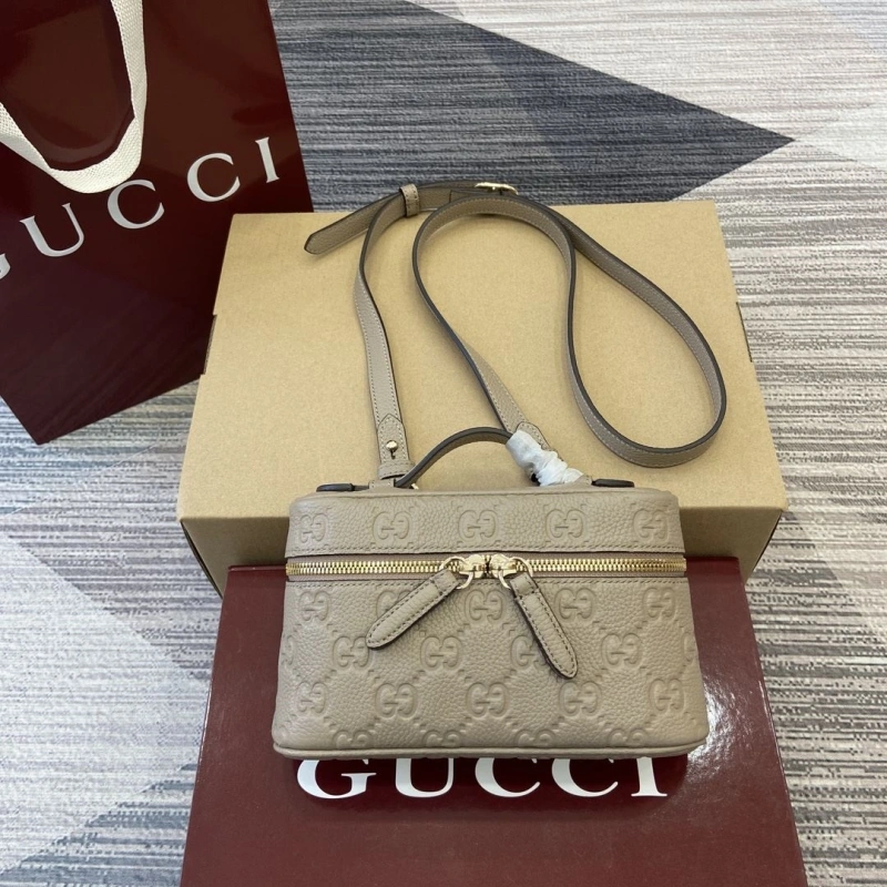 Gucci Top Handle Bags 4011C-0026