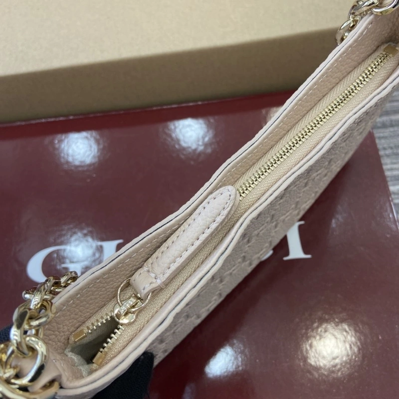 Gucci Top Handle Bags 4011C-0040