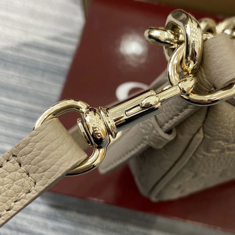 Gucci Top Handle Bags 4011C-0050