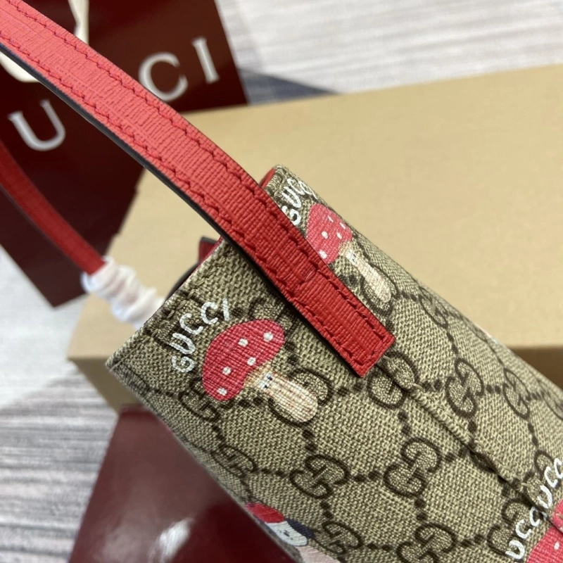 Gucci Bucket Bags 4011C-0064