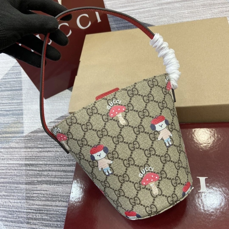 Gucci Bucket Bags 4011C-0064