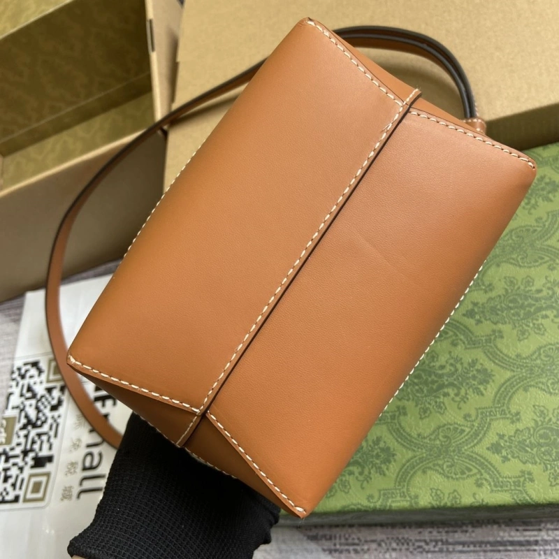 Gvc*1 bucket bags 4011h-0068