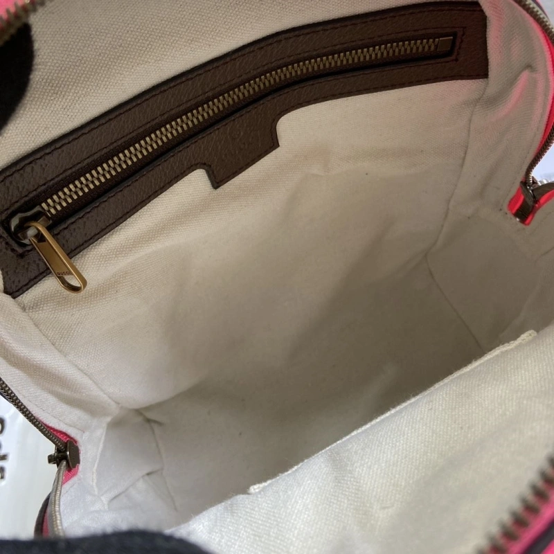 Gucci Backpacks 4011I-0034