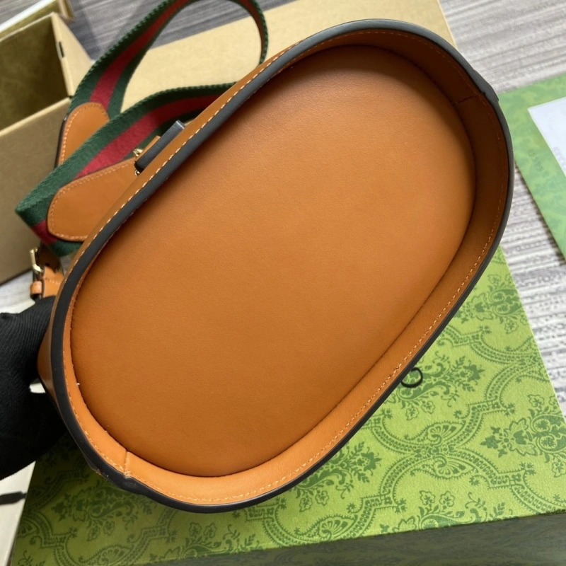 Gucci Bucket Bags 4011I-0129