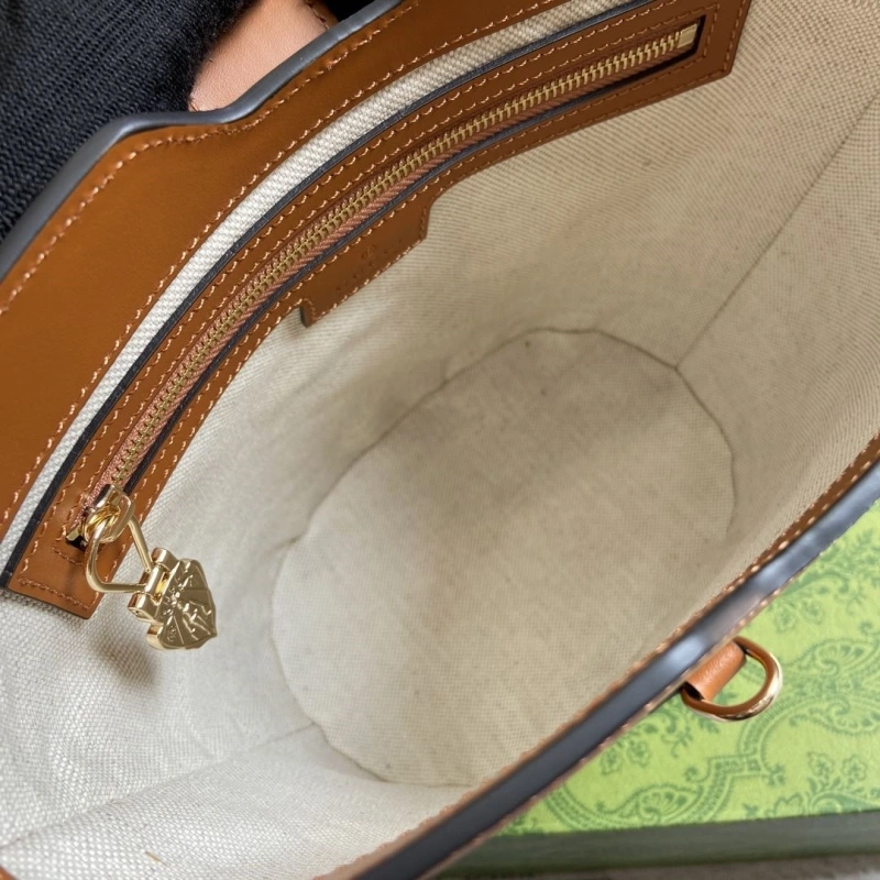 Gucci Bucket Bags 4011I-0129