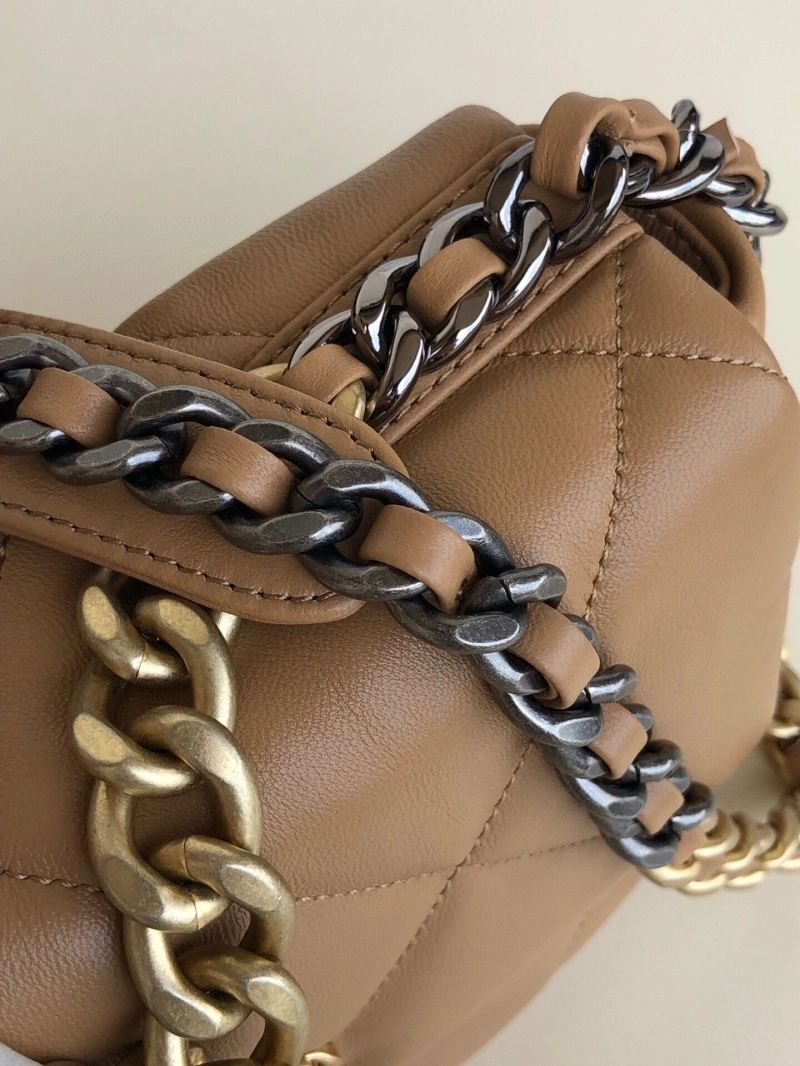 Chanel 19 Bags 4016A-0036
