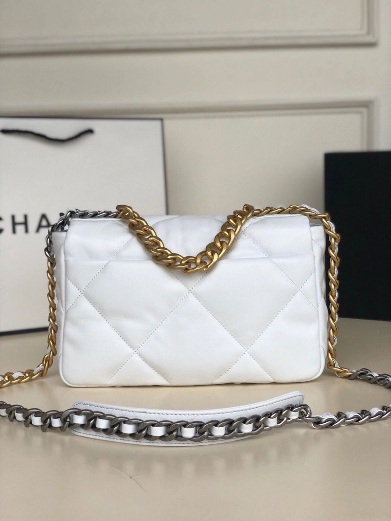 Chanel 19 Bags 4016A-0037
