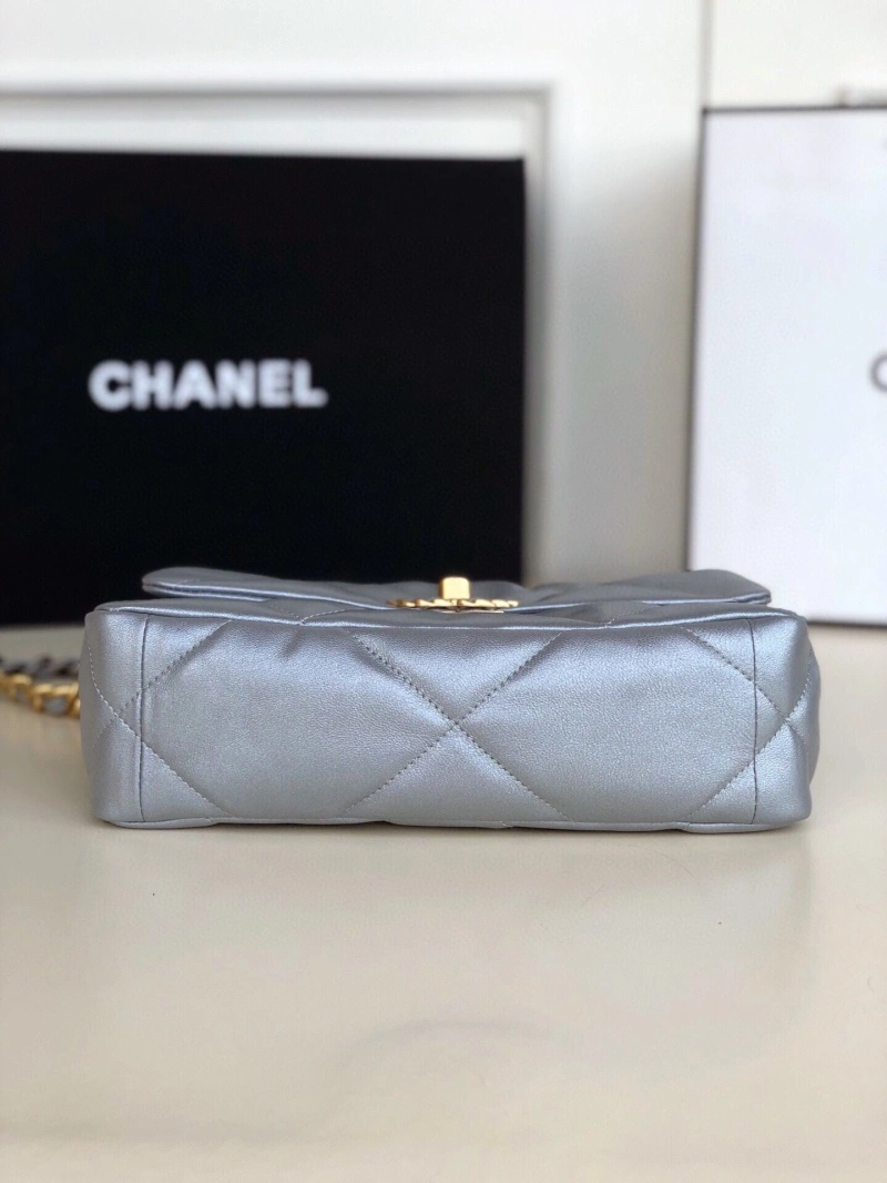 Chanel 19 Bags 4016A-0039