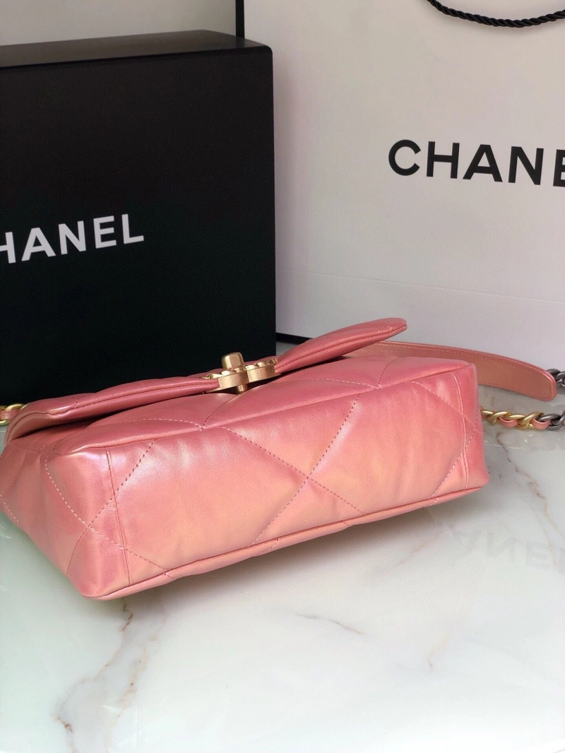 Chanel 19 Bags 4016A-0042
