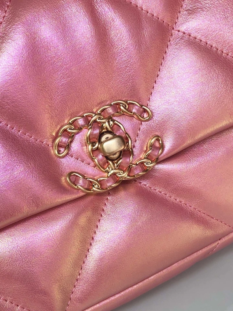 Chanel 19 Bags 4016A-0042
