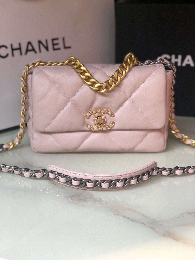 Chanel 19 Bags 4016A-0044