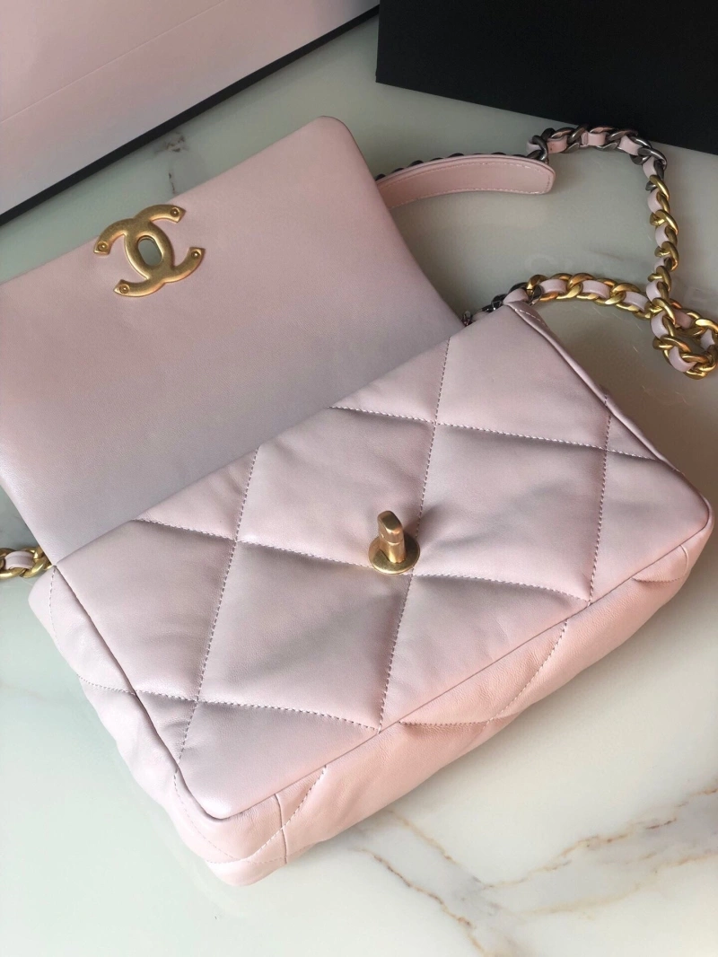 Chanel 19 Bags 4016A-0044