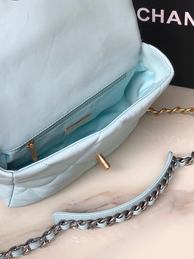 Chanel 19 Bags 4016A-0045