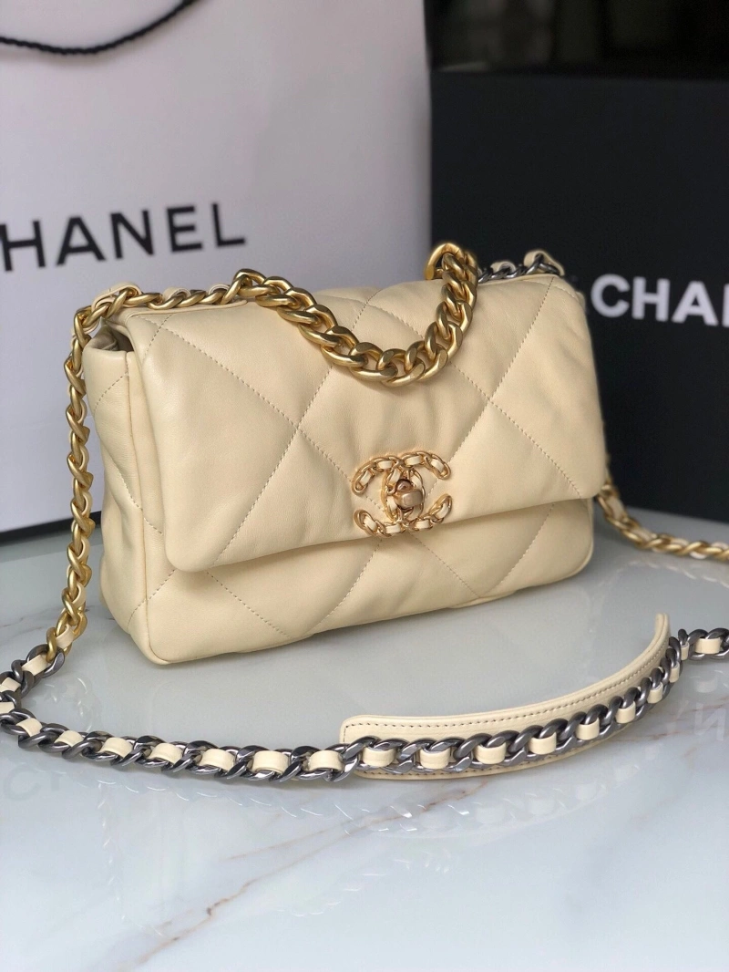 Chanel 19 Bags 4016A-0047