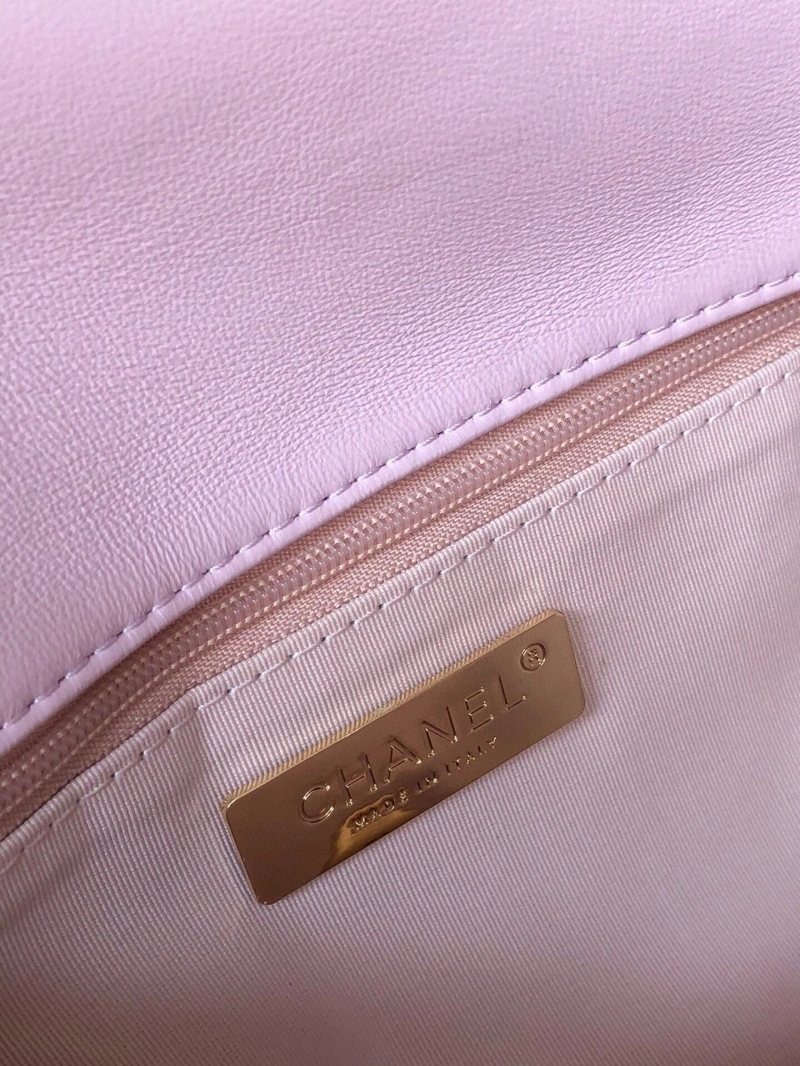 Chanel 19 Bags 4016A-0052