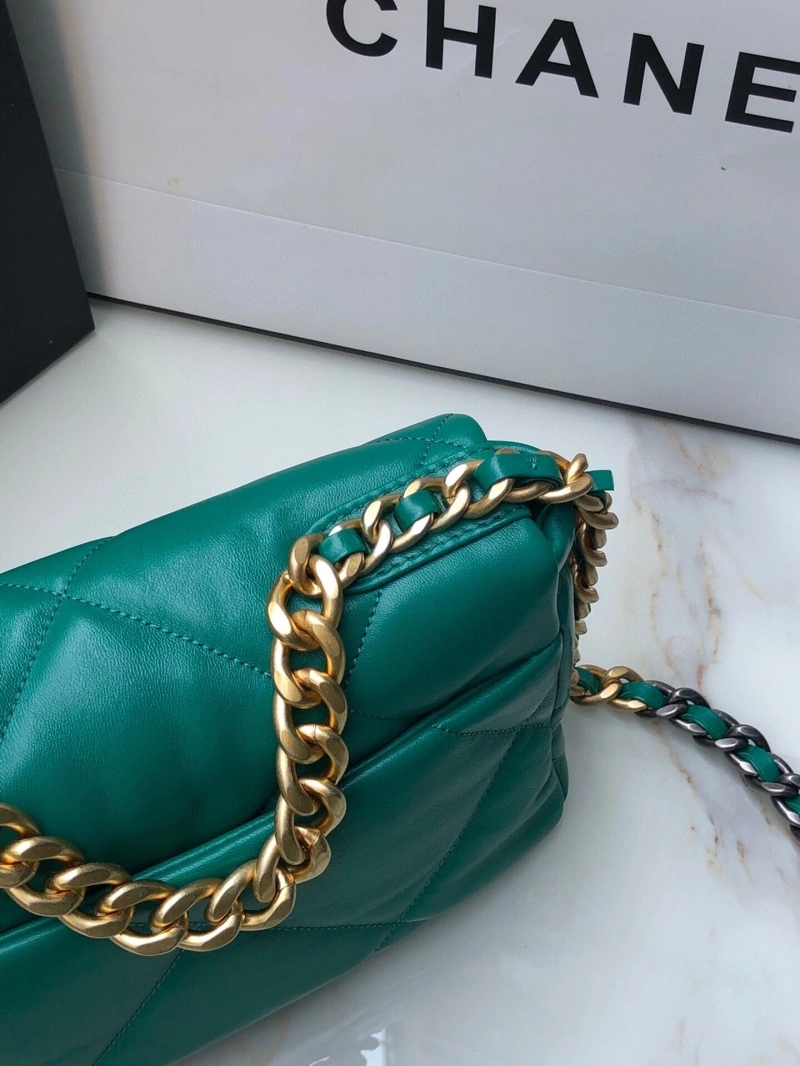 Chanel 19 Bags 4016A-0055