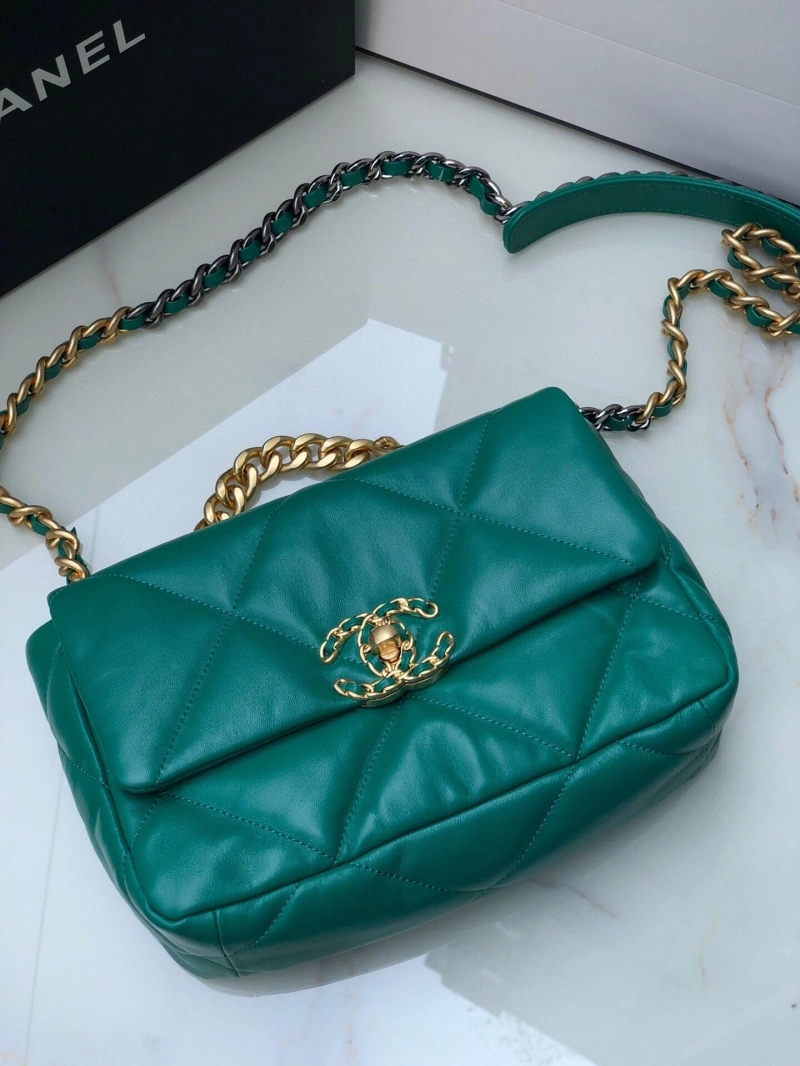 Chanel 19 Bags 4016A-0055