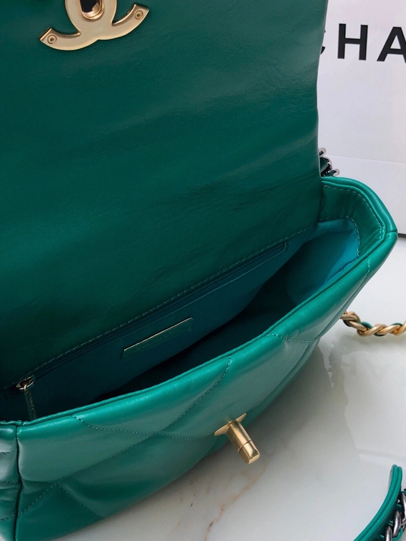 Chanel 19 Bags 4016A-0055