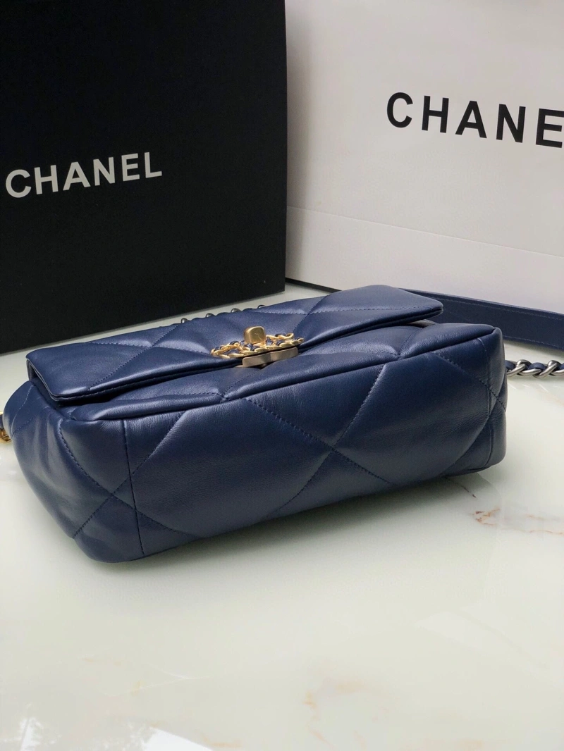 Chanel 19 Bags 4016A-0056