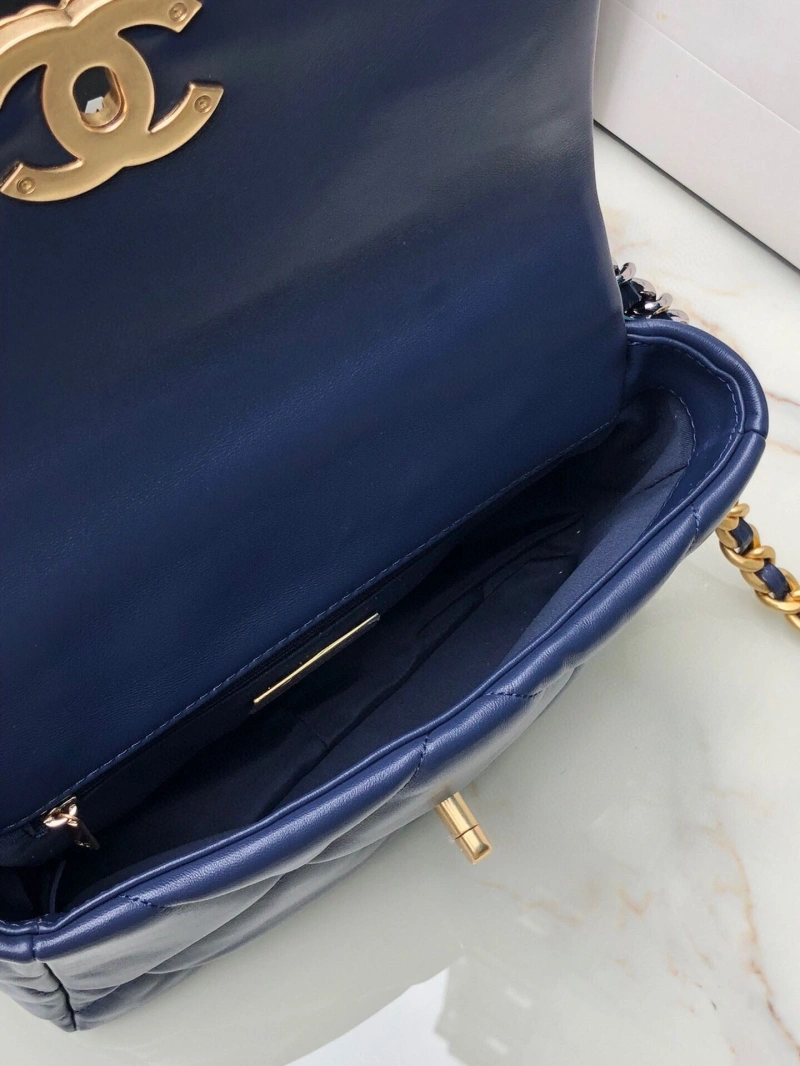 Chanel 19 Bags 4016A-0056