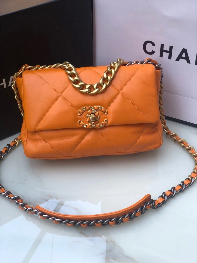 Chanel 19 Bags 4016A-0066