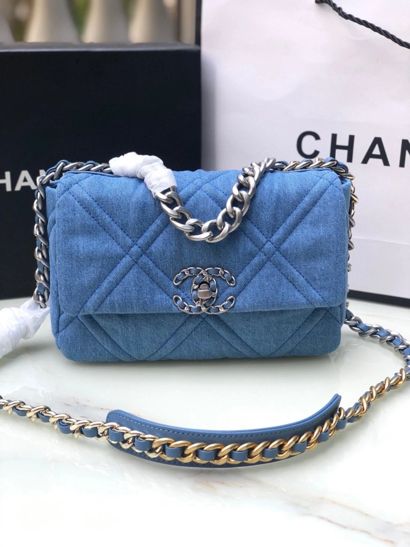 Chanel 19 Bags 4016A-0067
