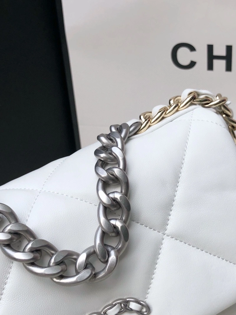 Chanel 19 Bags 4016A-0069