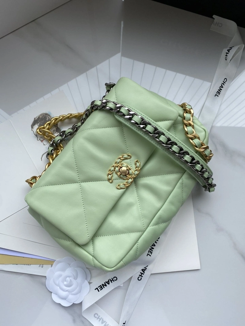 Chanel 19 Bags 4016A-0070