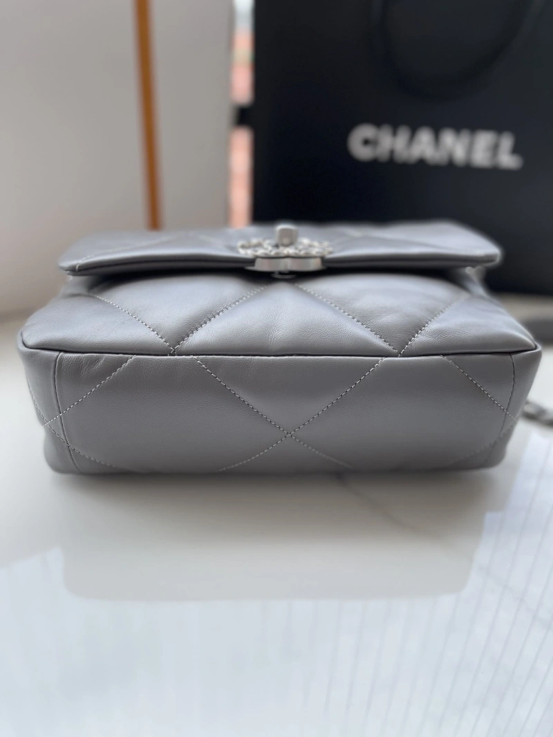 Chanel 19 Bags 4016A-0072