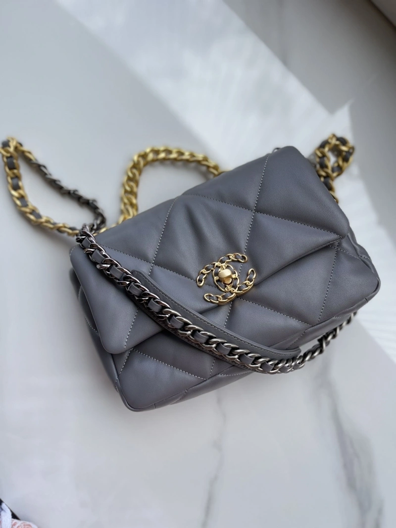 Chanel 19 Bags 4016A-0073