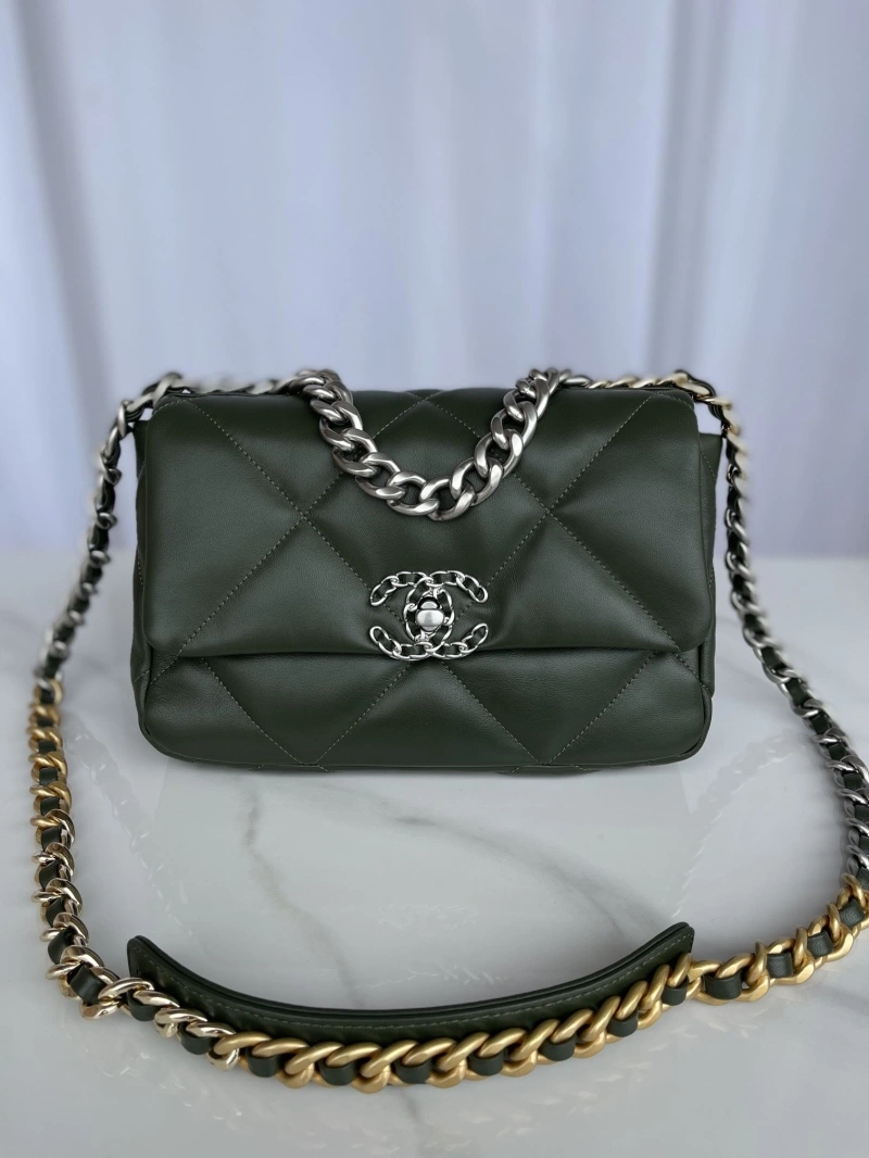 Chanel 19 Bags 4016A-0077