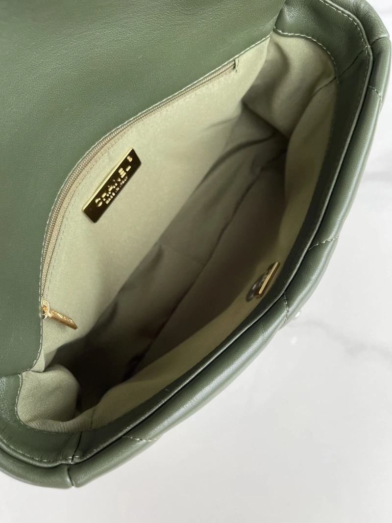 Chanel 19 Bags 4016A-0077