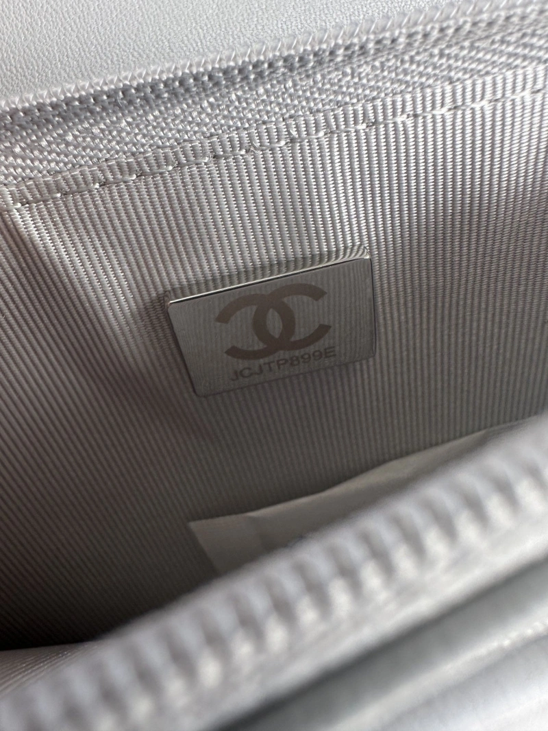 Chanel 19 Bags 4016A-0158