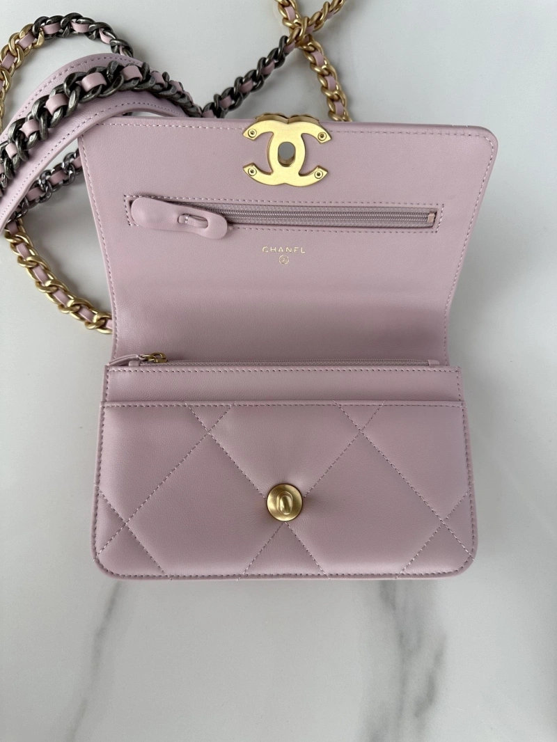Chanel 19 Bags 4016A-0161
