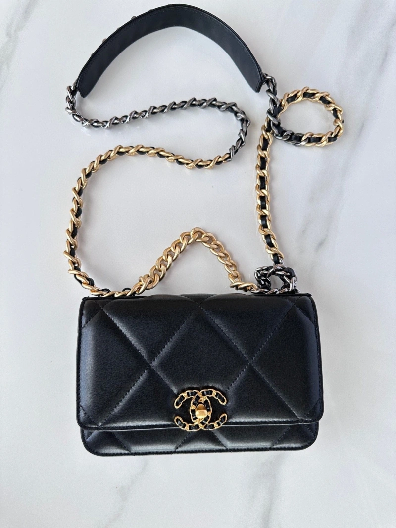 Chanel 19 Bags 4016A-0164