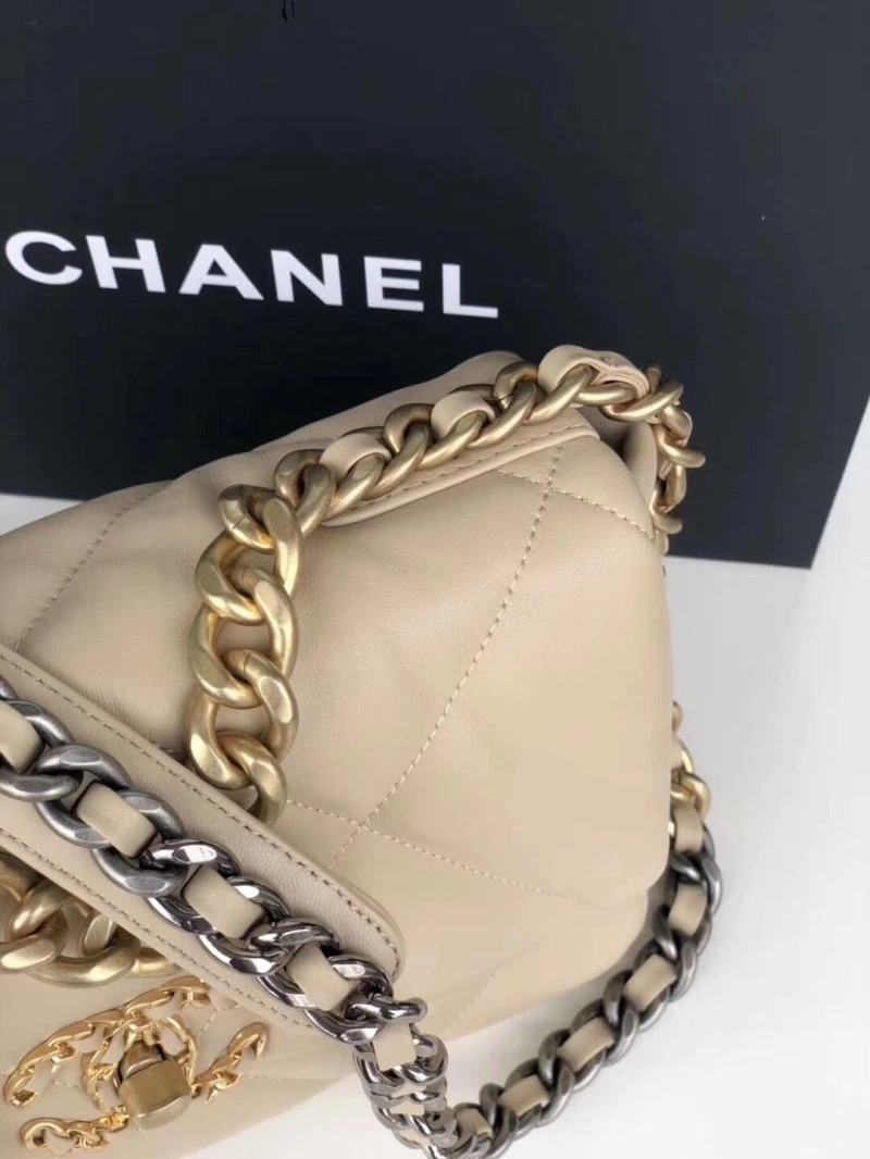 Chanel 19 Bags 4016A-0260