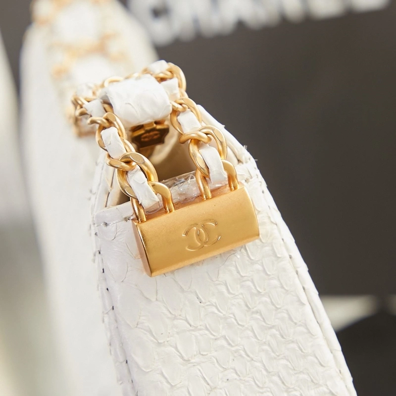 Chanel Top Handle Bags 4016A-0545