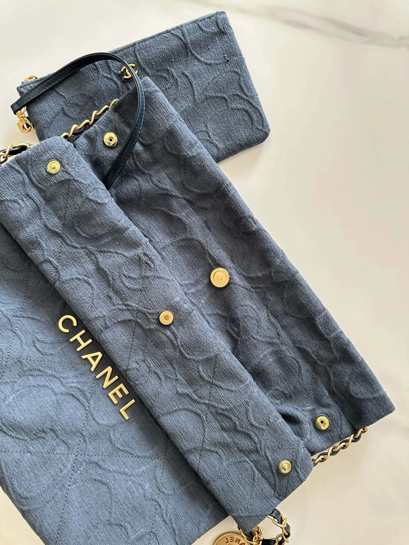 Chanel Gabrielle Bags 4016A-0588