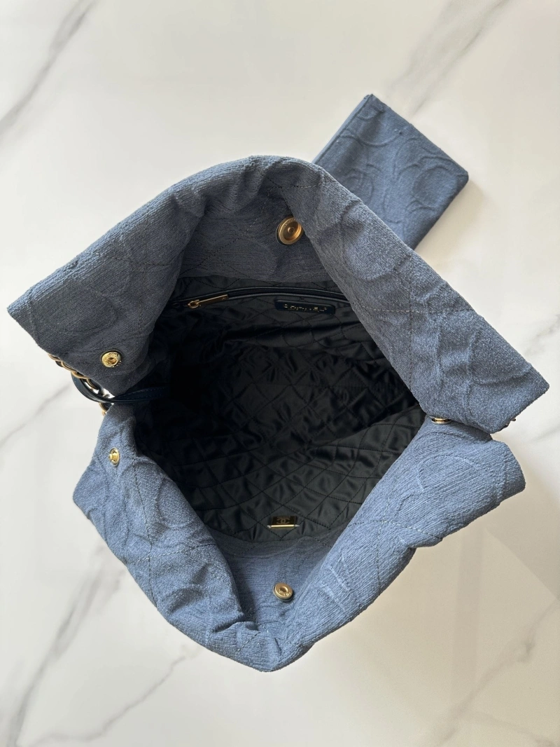 Chanel Gabrielle Bags 4016A-0588