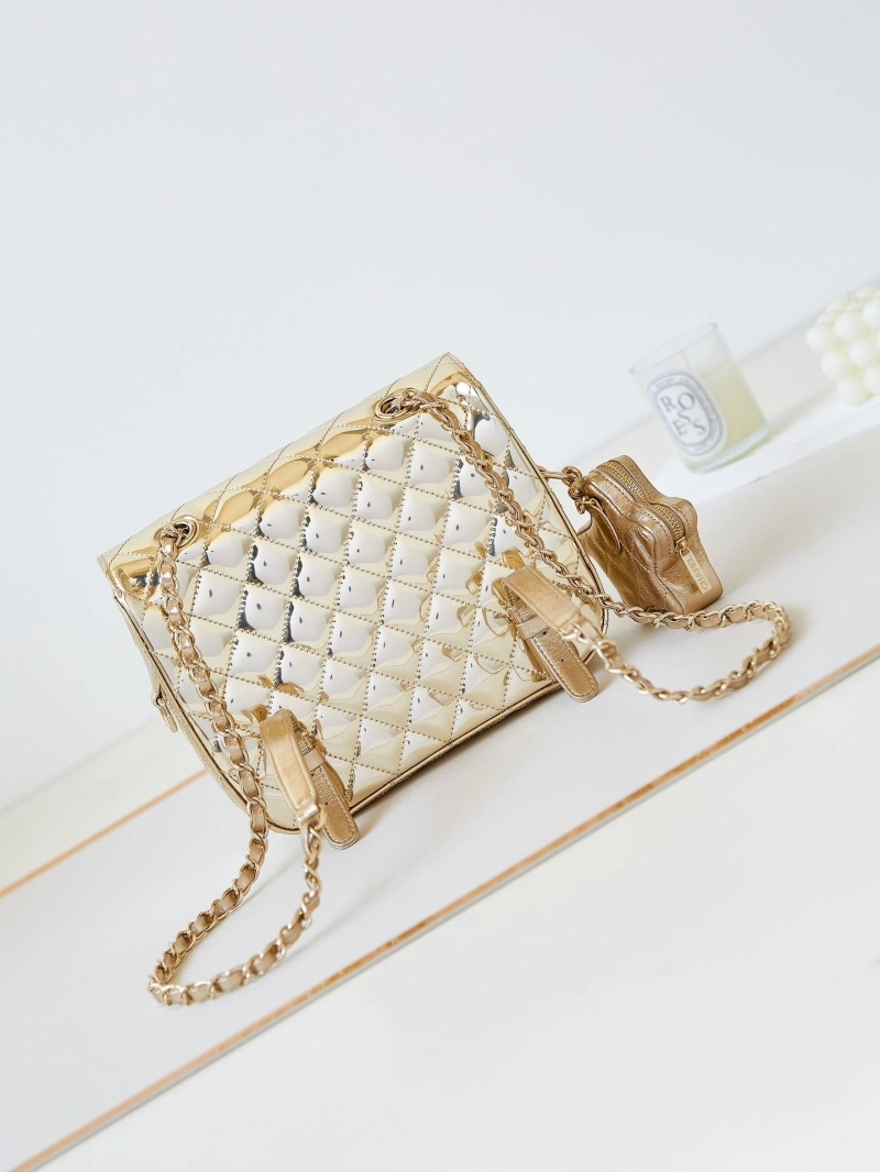 Chanel 19 Bags 4016A-0655